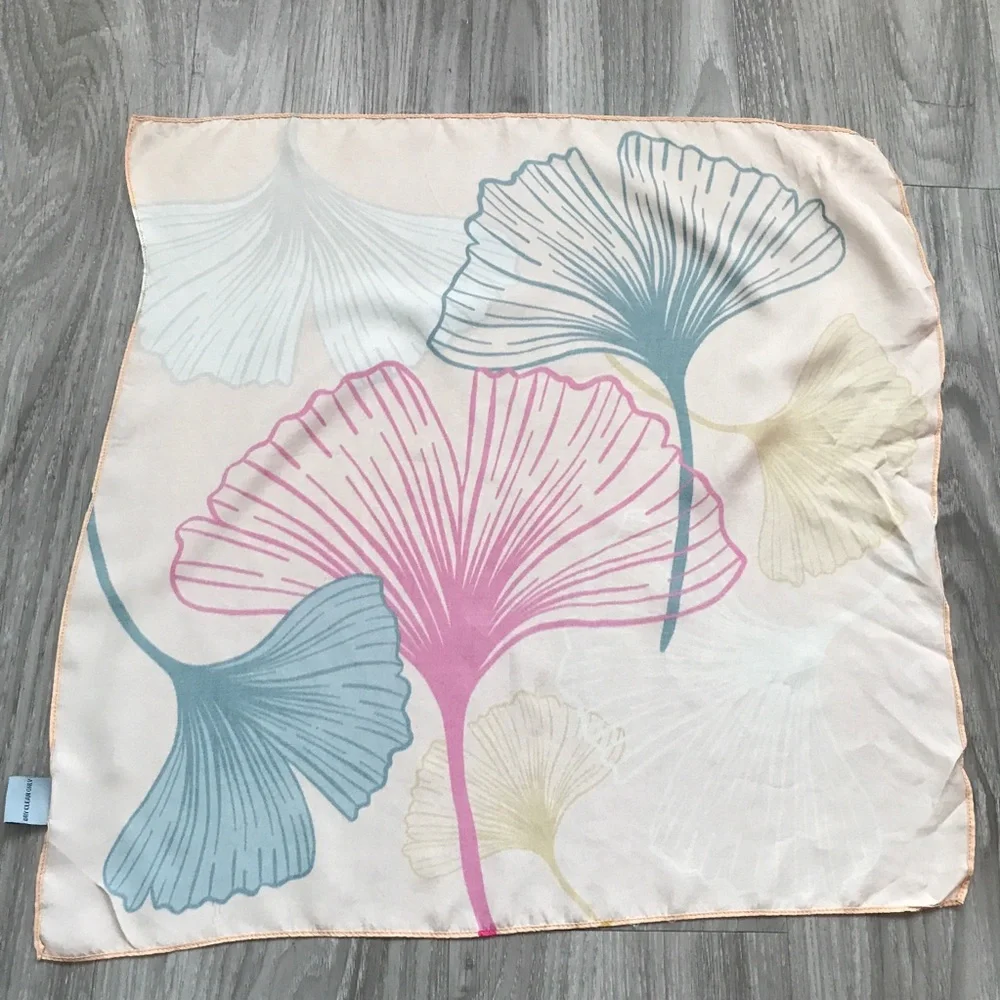 WOMENS SILK SQUARE SCARF SATIN HAND ROLLED FLORAL BANDANA